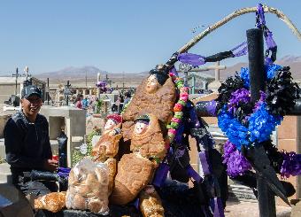 Offerings of bread at the grave